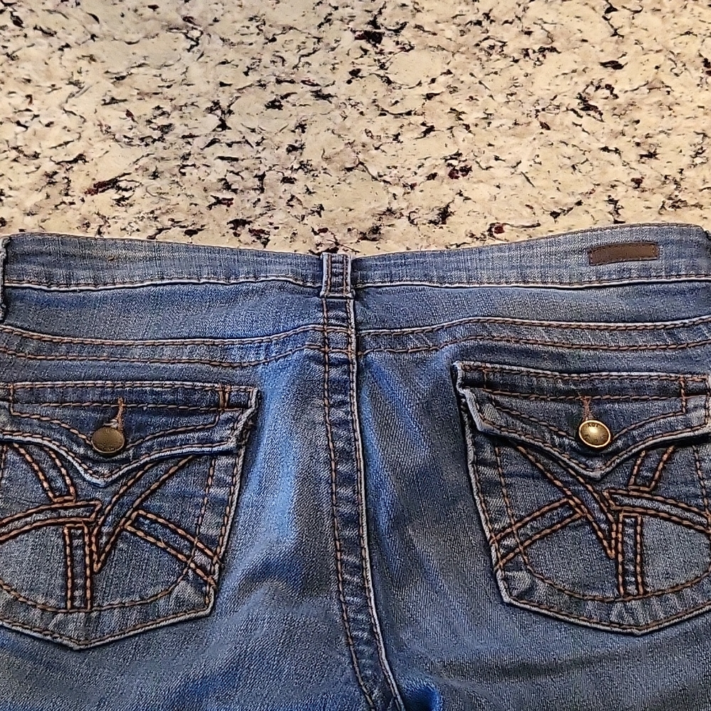 BLUE JEANS